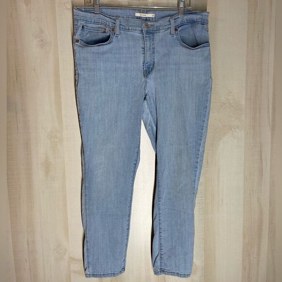 ‎Levi’s boyfriend light wash jeans, size 33 - Picture 1 of 15